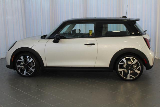 new 2025 MINI Hardtop car, priced at $37,295