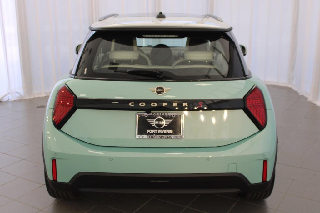 new 2025 MINI Hardtop car, priced at $38,545