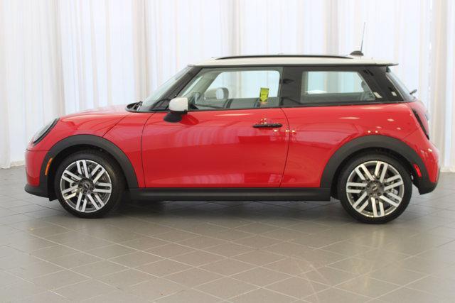new 2025 MINI Hardtop car, priced at $33,625