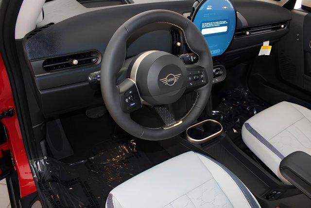 new 2025 MINI Hardtop car, priced at $33,625