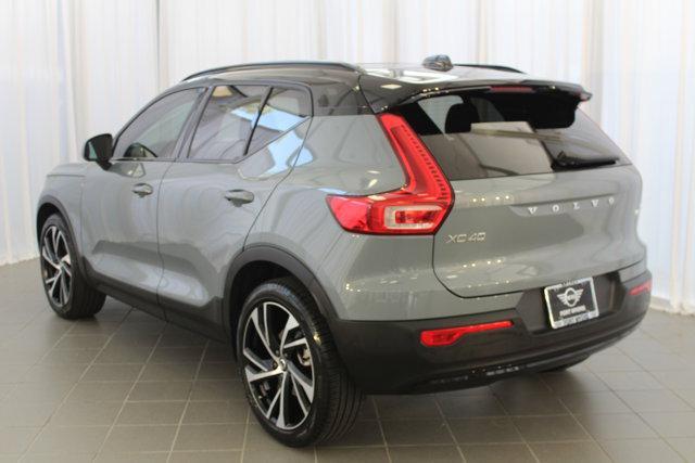 used 2022 Volvo XC40 car, priced at $28,998