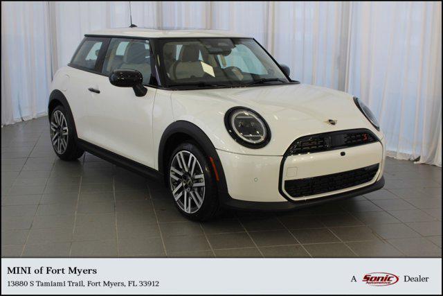 new 2025 MINI Hardtop car, priced at $37,295