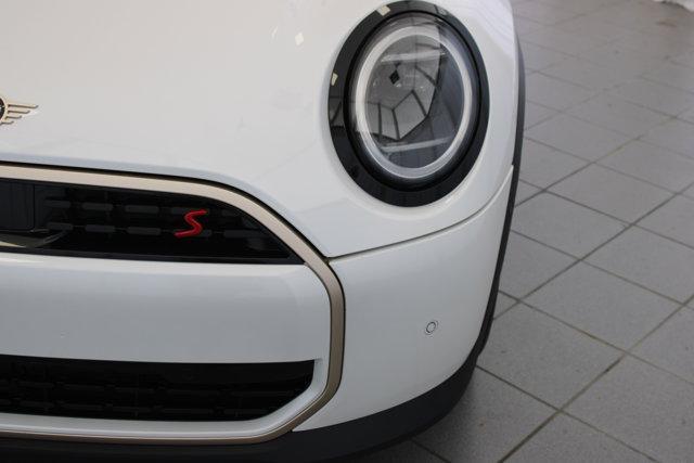 used 2025 MINI Hardtop car, priced at $35,999