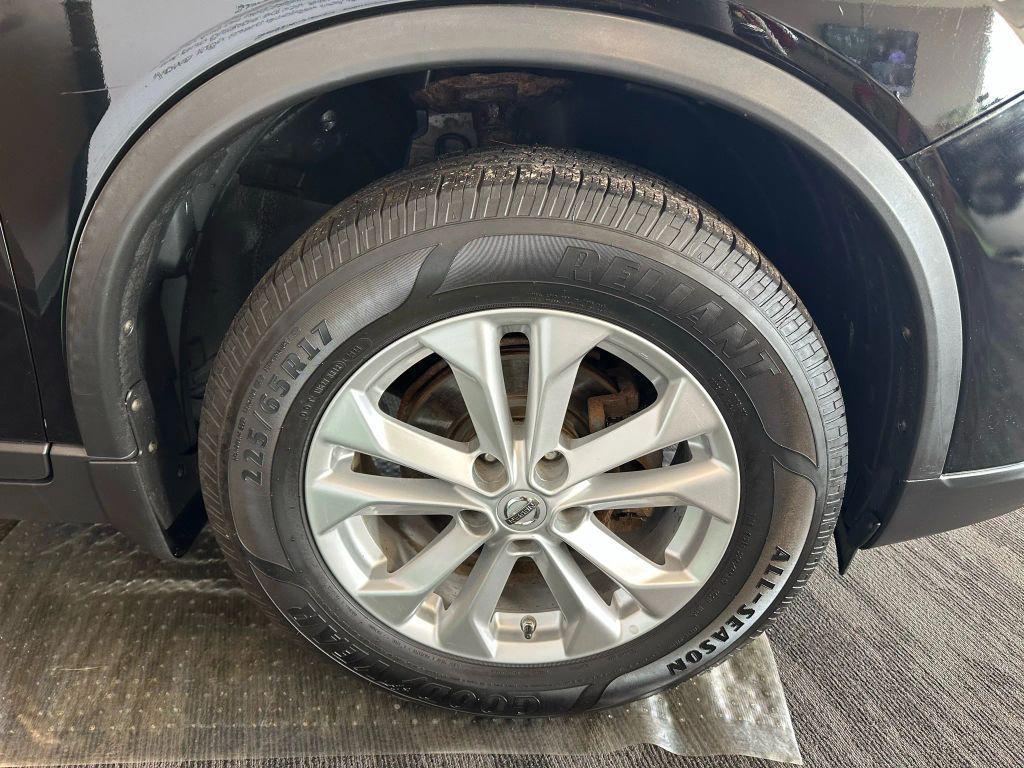 used 2015 Nissan Rogue car, priced at $12,995