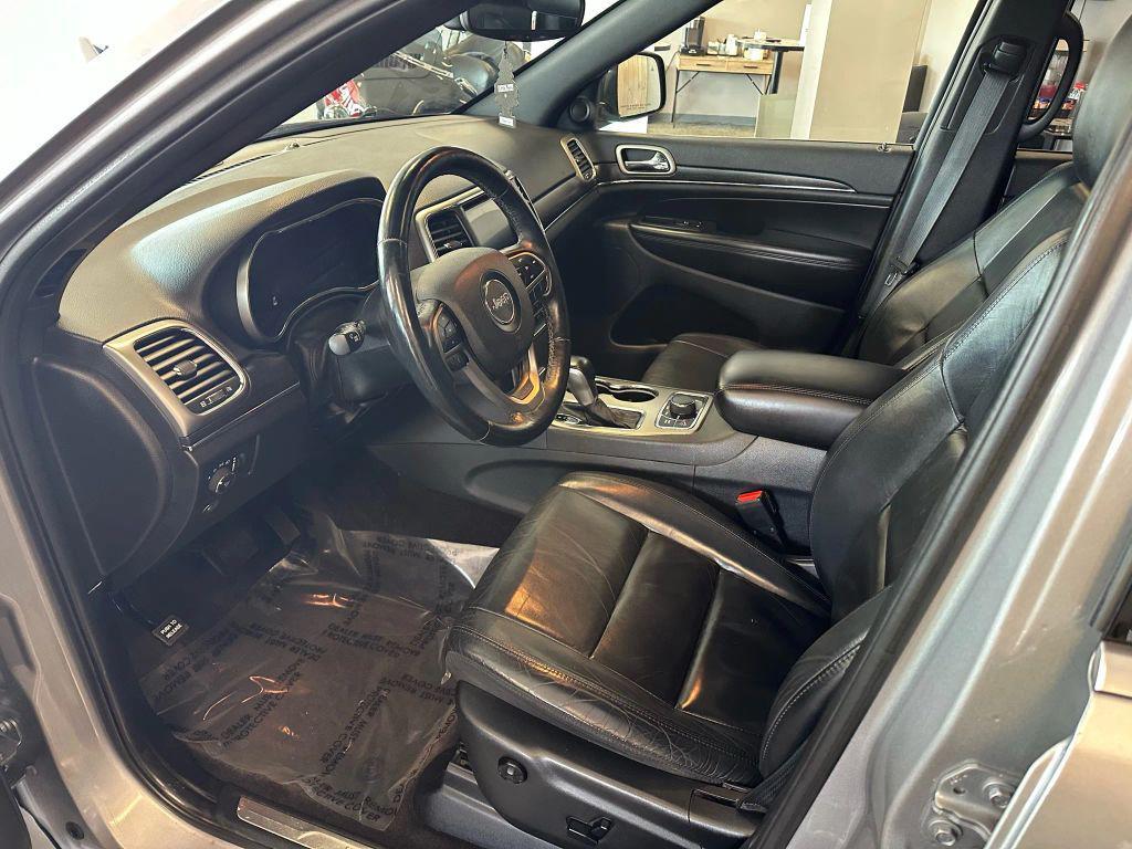 used 2018 Jeep Grand Cherokee car, priced at $14,500