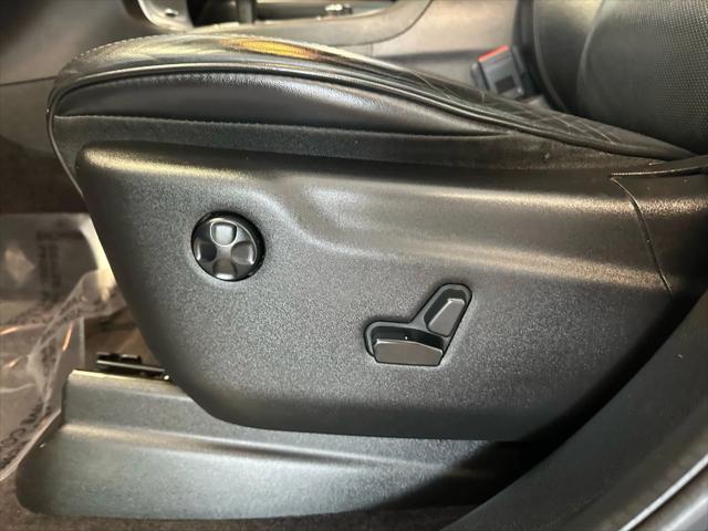 used 2015 Jeep Grand Cherokee car, priced at $13,000