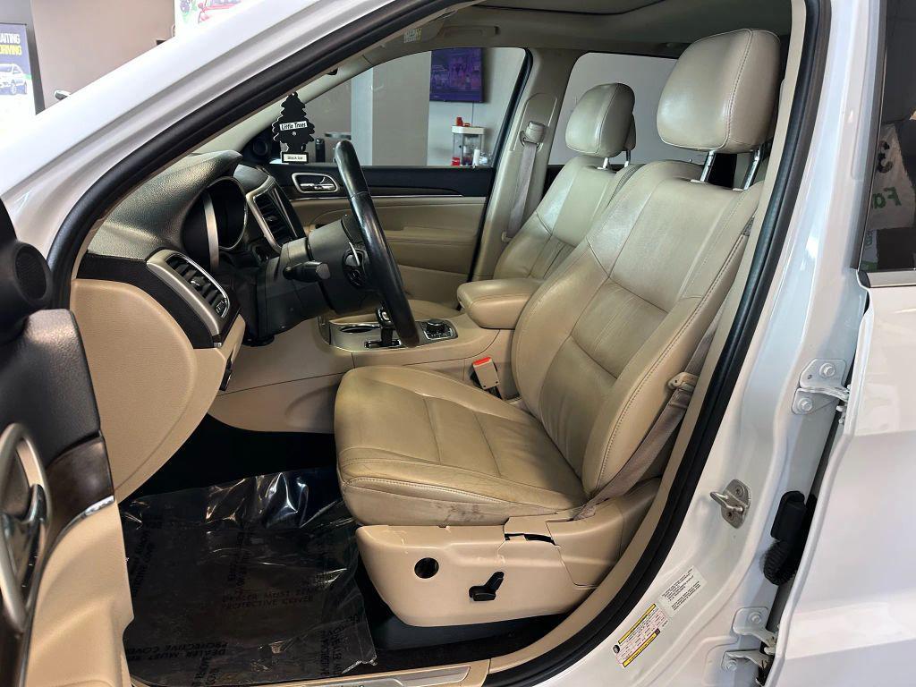used 2014 Jeep Grand Cherokee car, priced at $10,950