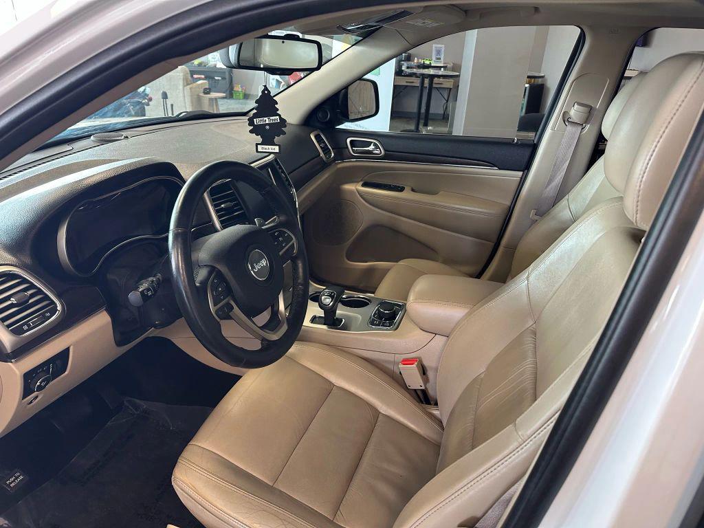 used 2014 Jeep Grand Cherokee car, priced at $10,950