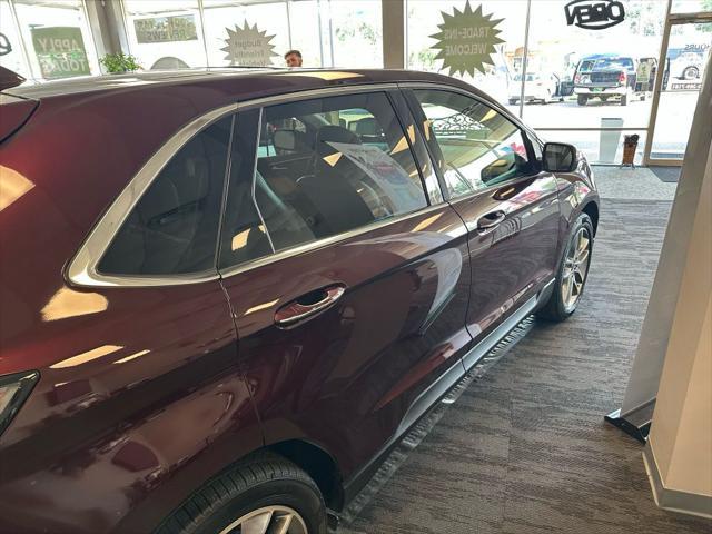 used 2018 Ford Edge car, priced at $15,900