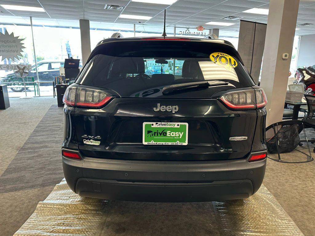 used 2020 Jeep Cherokee car, priced at $15,995