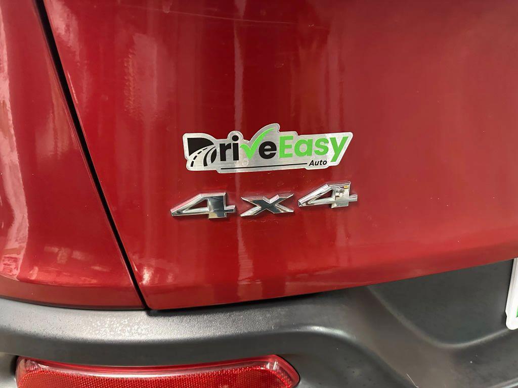 used 2015 Jeep Cherokee car, priced at $9,995