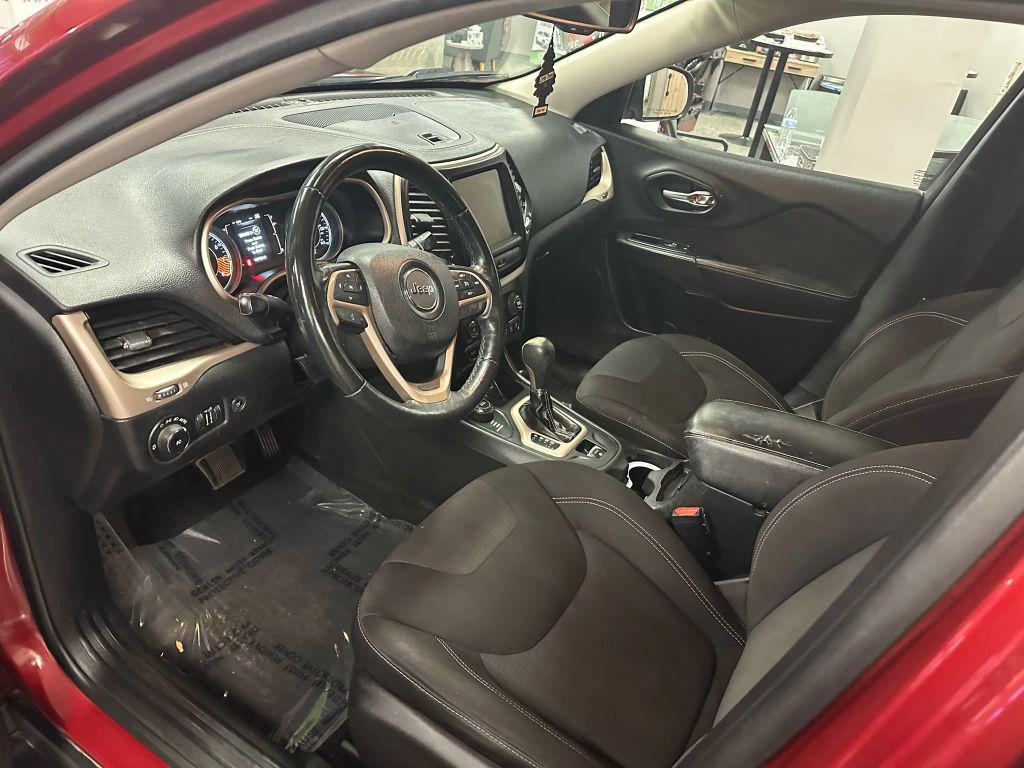 used 2015 Jeep Cherokee car, priced at $9,995