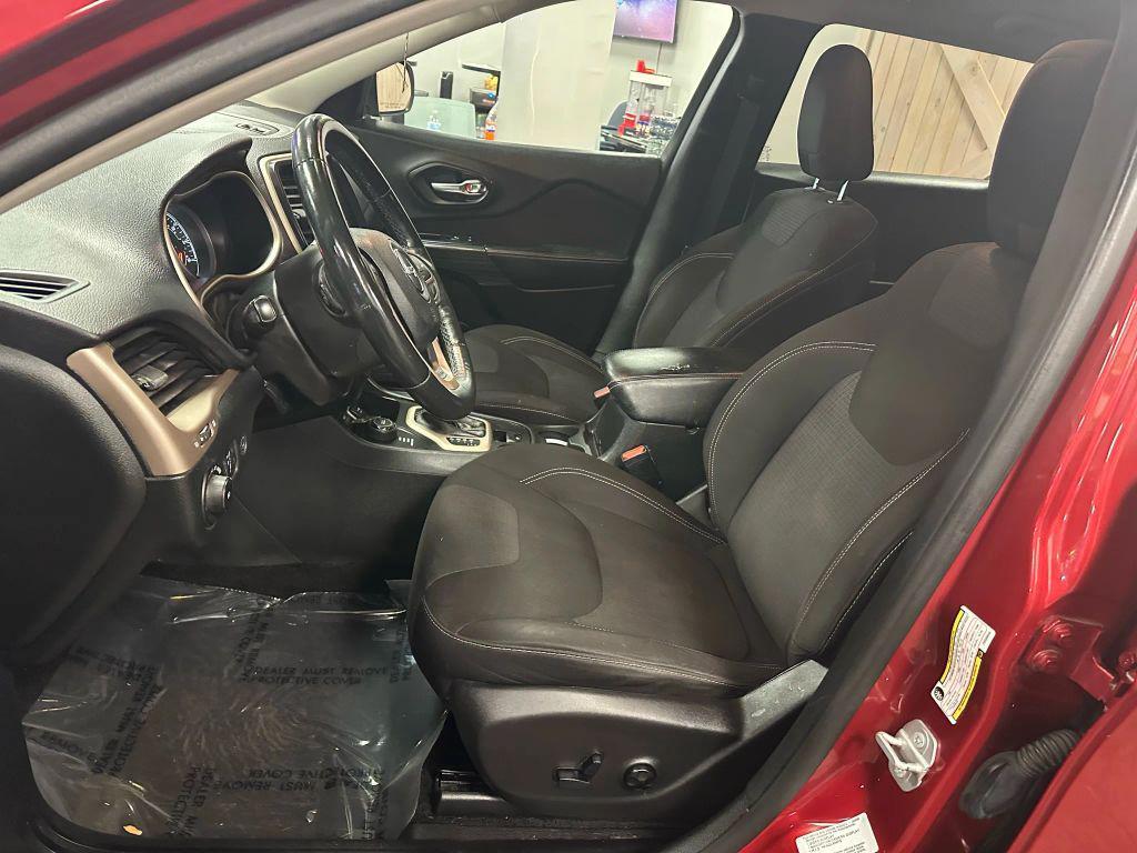 used 2015 Jeep Cherokee car, priced at $9,995