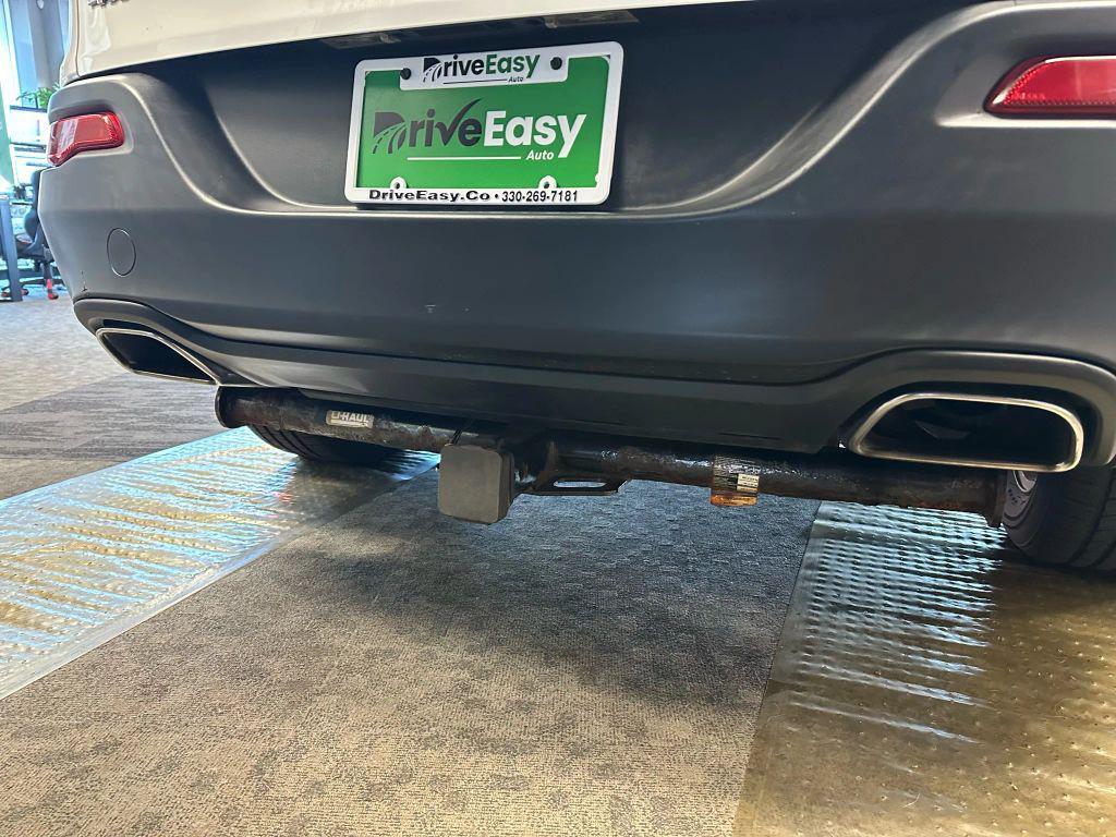used 2015 Jeep Cherokee car, priced at $11,900