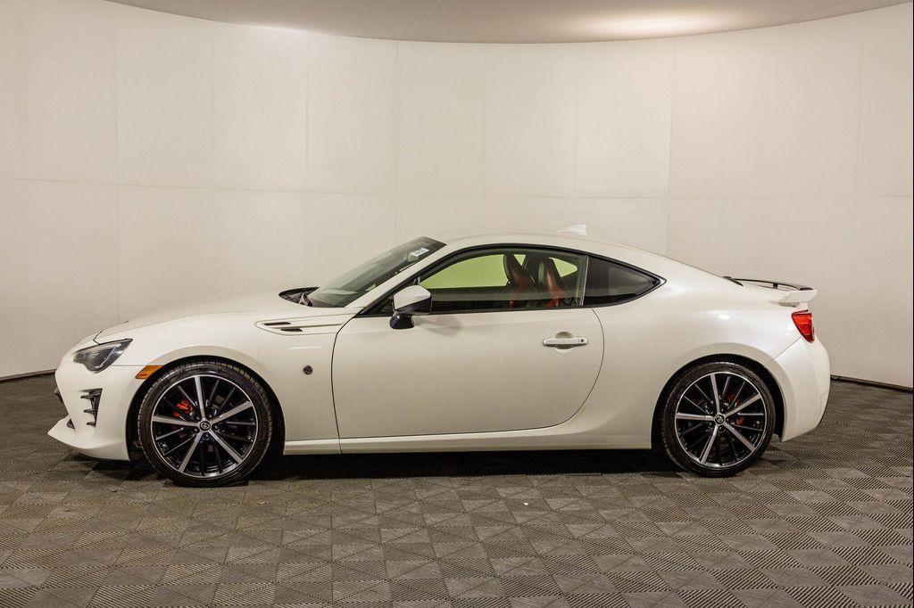 used 2020 Toyota 86 car, priced at $26,777