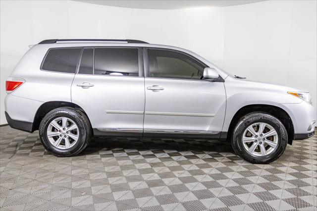 used 2011 Toyota Highlander car, priced at $8,777