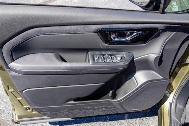 new 2025 Subaru Forester car, priced at $39,989
