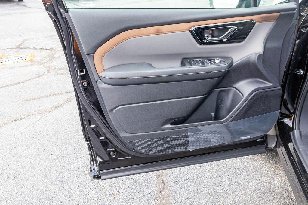 new 2026 Subaru Forester car, priced at $40,346