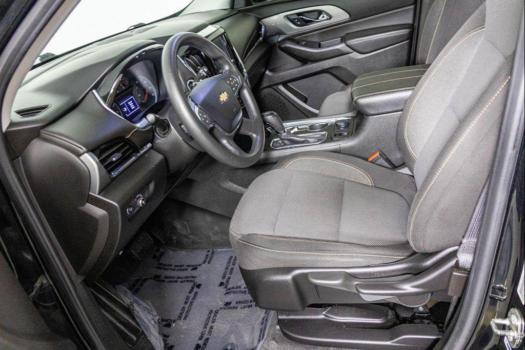 used 2019 Chevrolet Traverse car, priced at $17,977