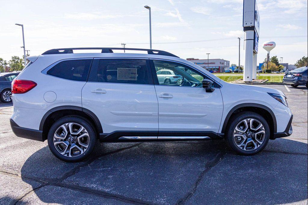 new 2025 Subaru Ascent car, priced at $46,073