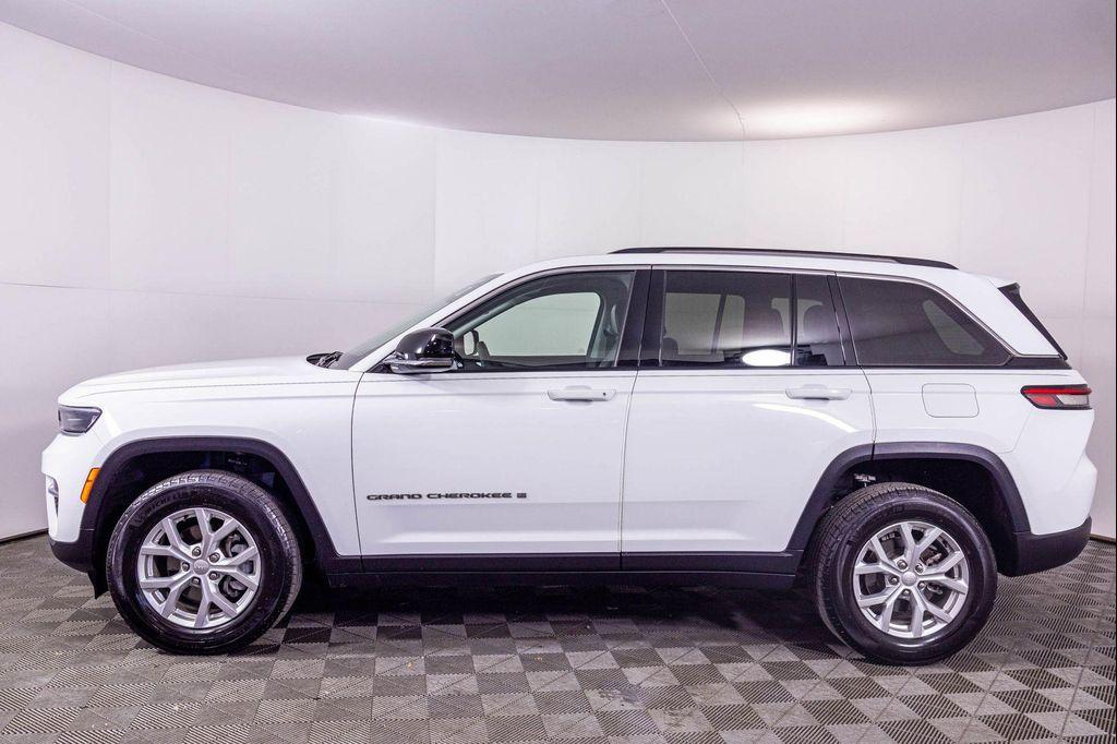 used 2023 Jeep Grand Cherokee car, priced at $29,677