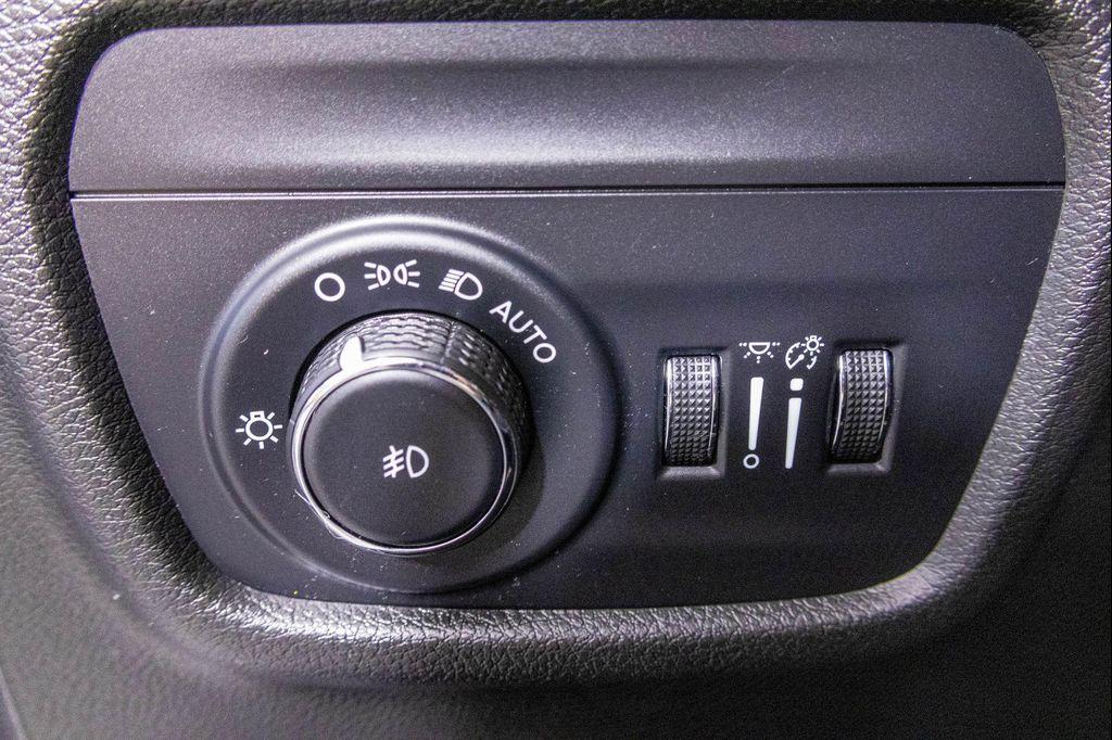 used 2023 Jeep Grand Cherokee car, priced at $29,677