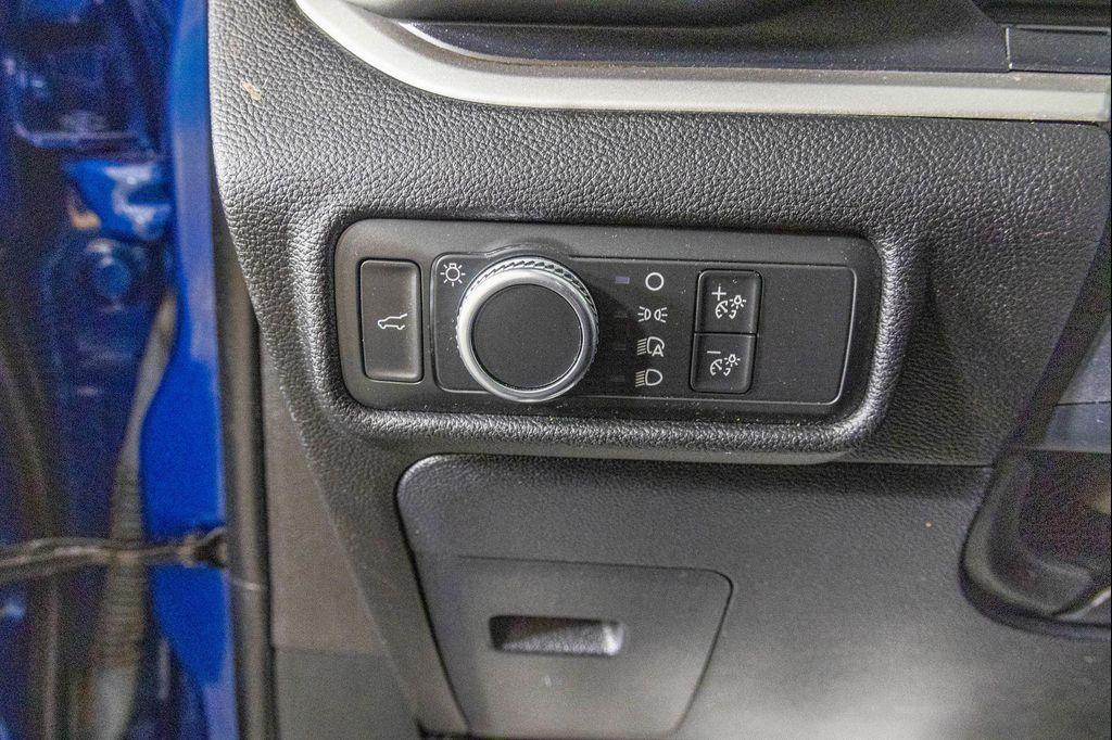 used 2021 Ford Explorer car, priced at $27,277