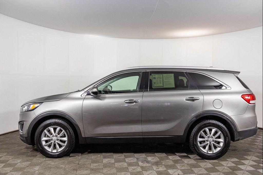 used 2017 Kia Sorento car, priced at $7,477