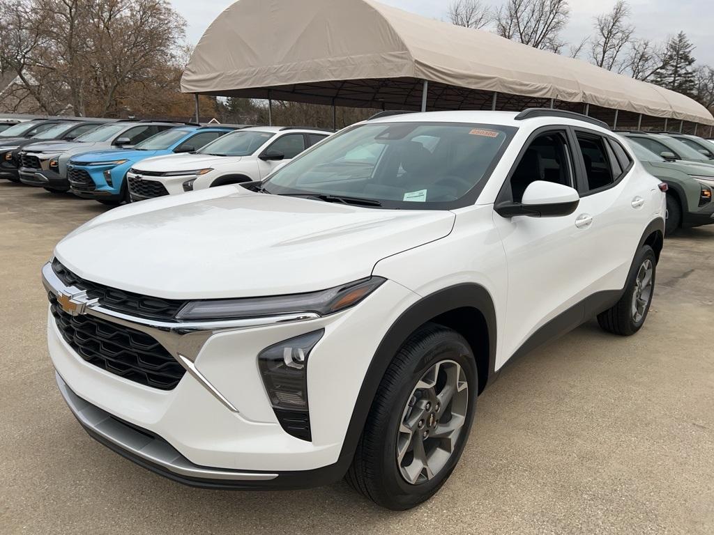 new 2025 Chevrolet Trax car, priced at $24,135