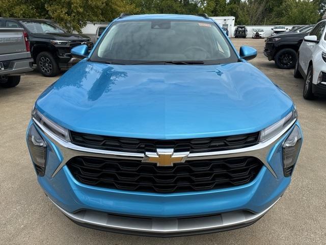 new 2025 Chevrolet Trax car, priced at $24,530