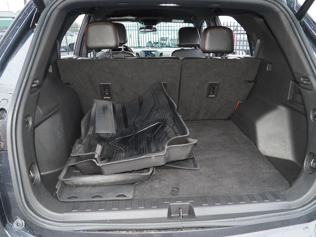used 2022 Chevrolet Equinox car, priced at $24,121