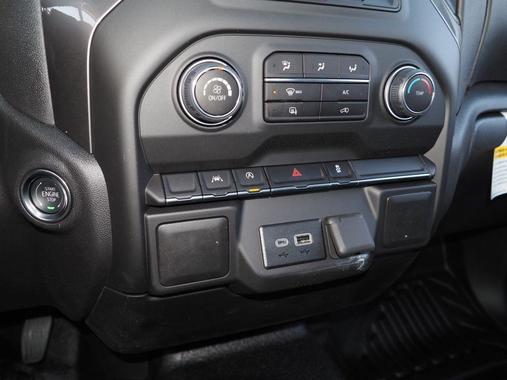 new 2025 Chevrolet Silverado 1500 car, priced at $38,205