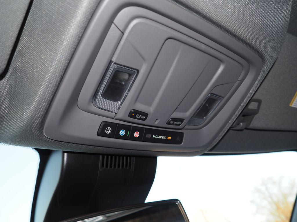 new 2025 Chevrolet Silverado 1500 car, priced at $38,205