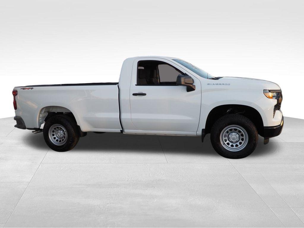 new 2025 Chevrolet Silverado 1500 car, priced at $38,205