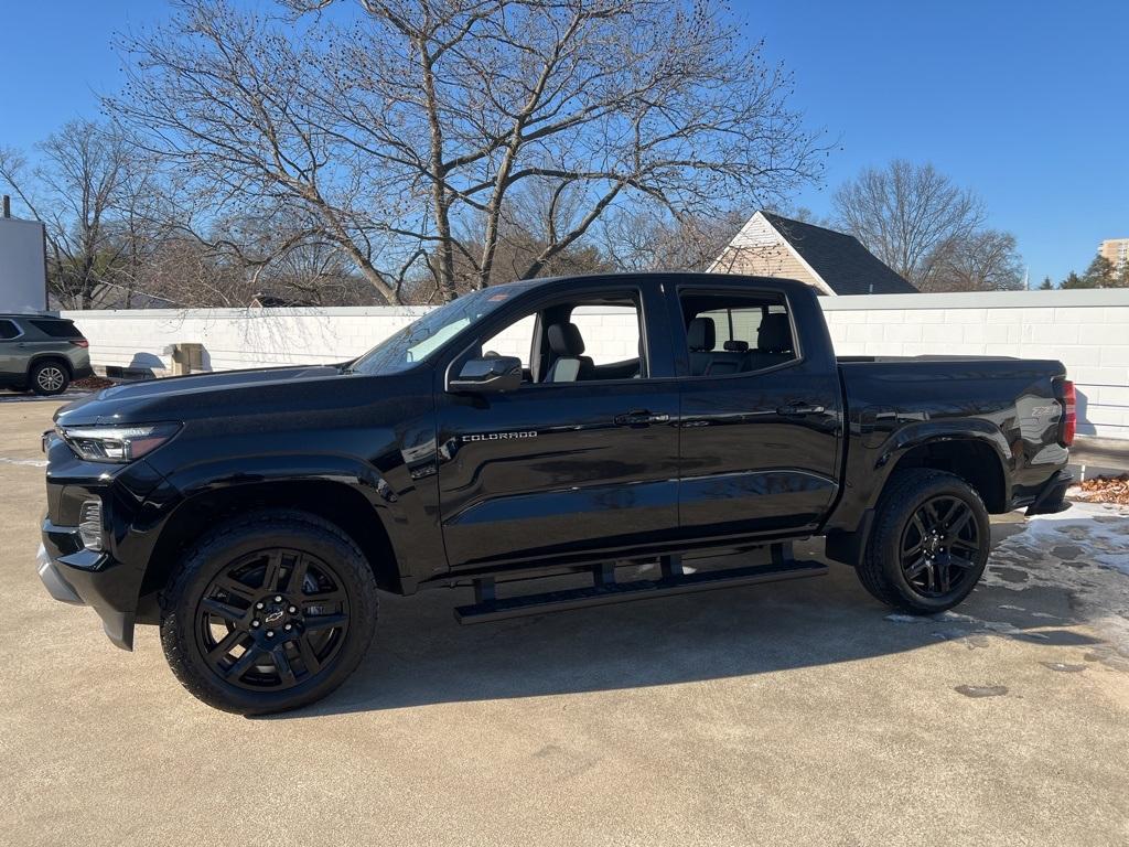 new 2025 Chevrolet Colorado car, priced at $48,130