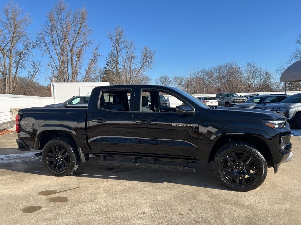 new 2025 Chevrolet Colorado car, priced at $48,130