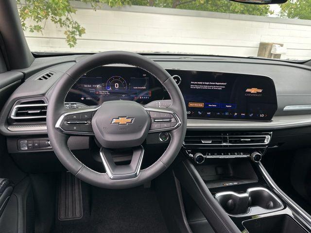 new 2025 Chevrolet Traverse car, priced at $44,405