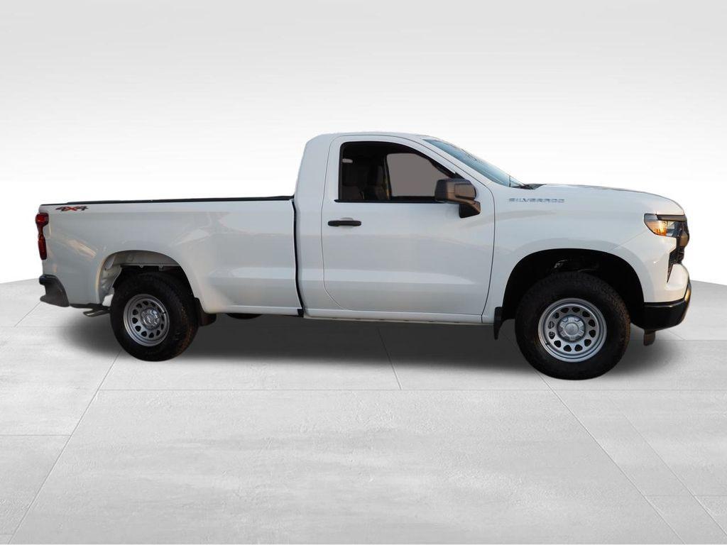 new 2025 Chevrolet Silverado 1500 car, priced at $38,205