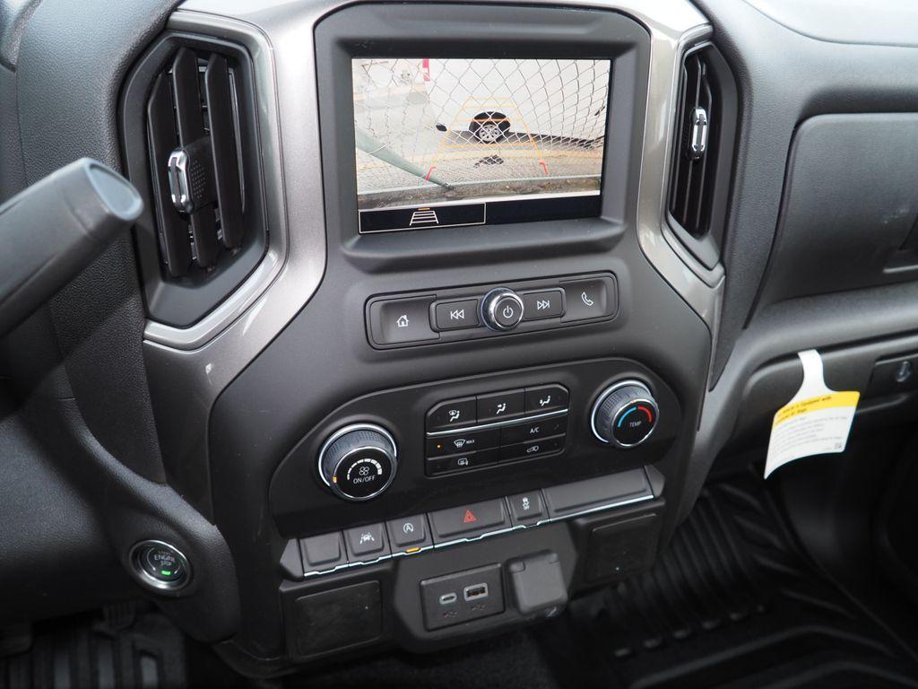 new 2025 Chevrolet Silverado 1500 car, priced at $38,205