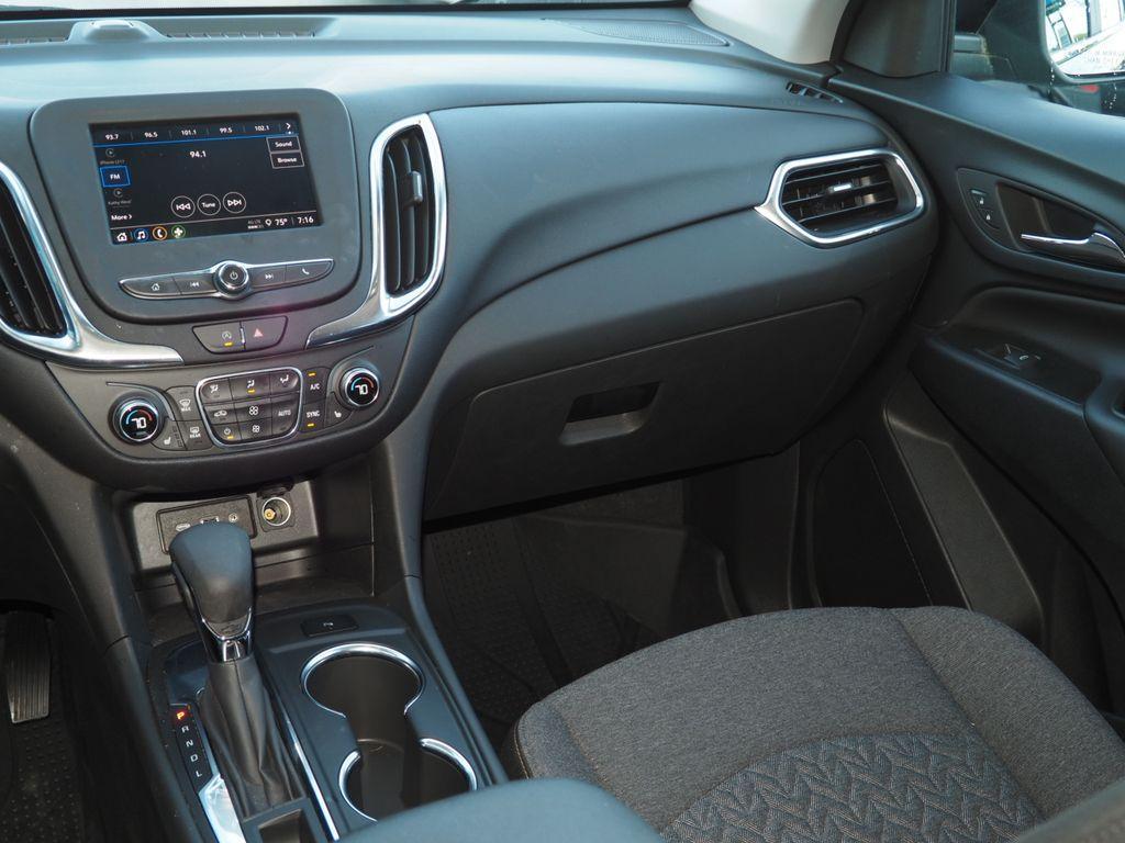 used 2022 Chevrolet Equinox car, priced at $23,074