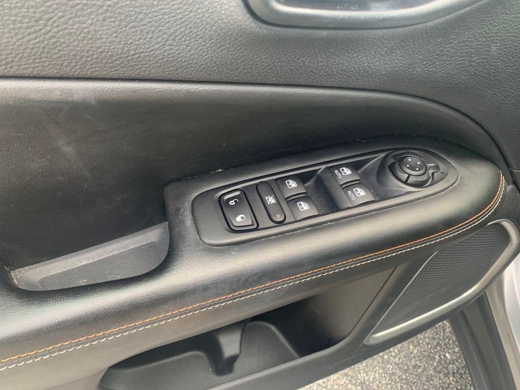 used 2020 Jeep Compass car, priced at $18,399