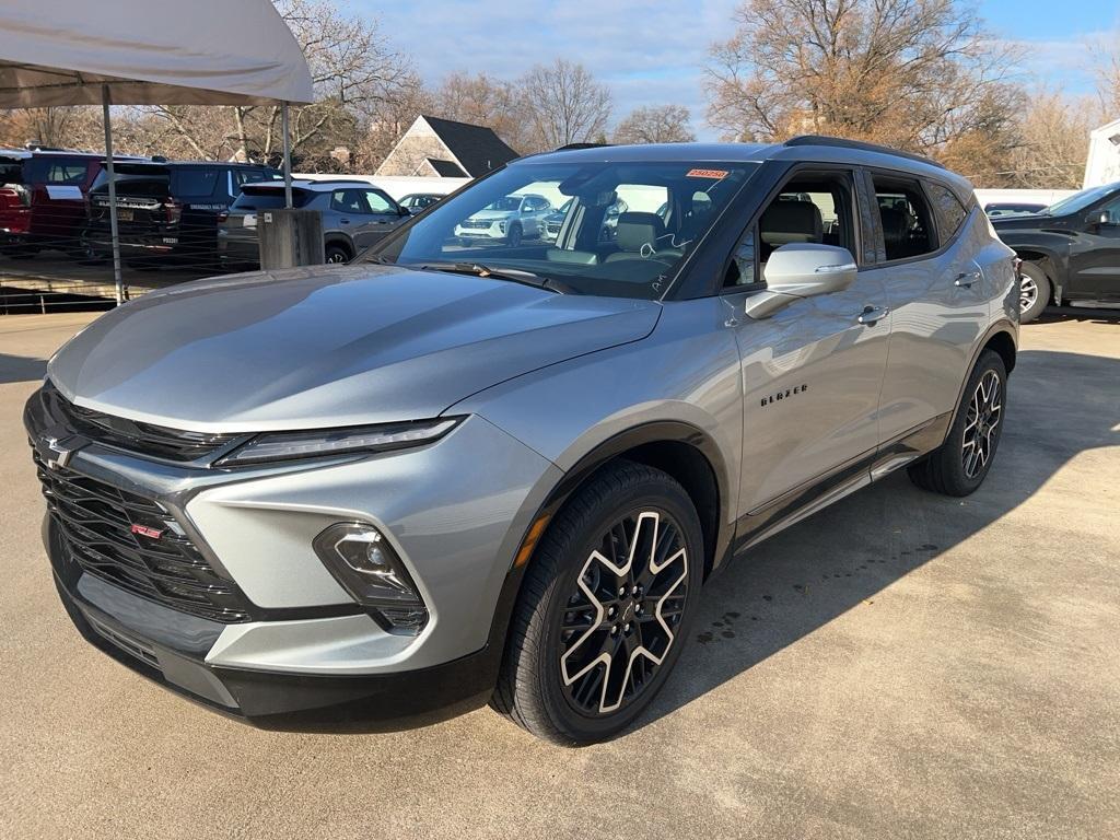 new 2025 Chevrolet Blazer car, priced at $47,615