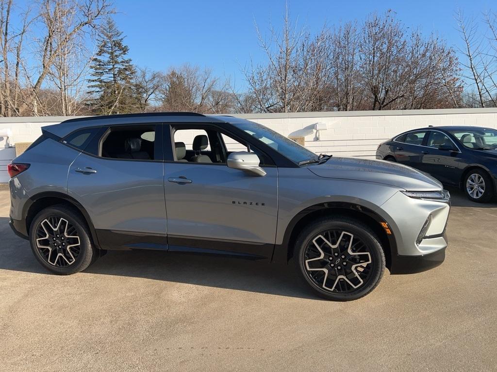 new 2025 Chevrolet Blazer car, priced at $47,615