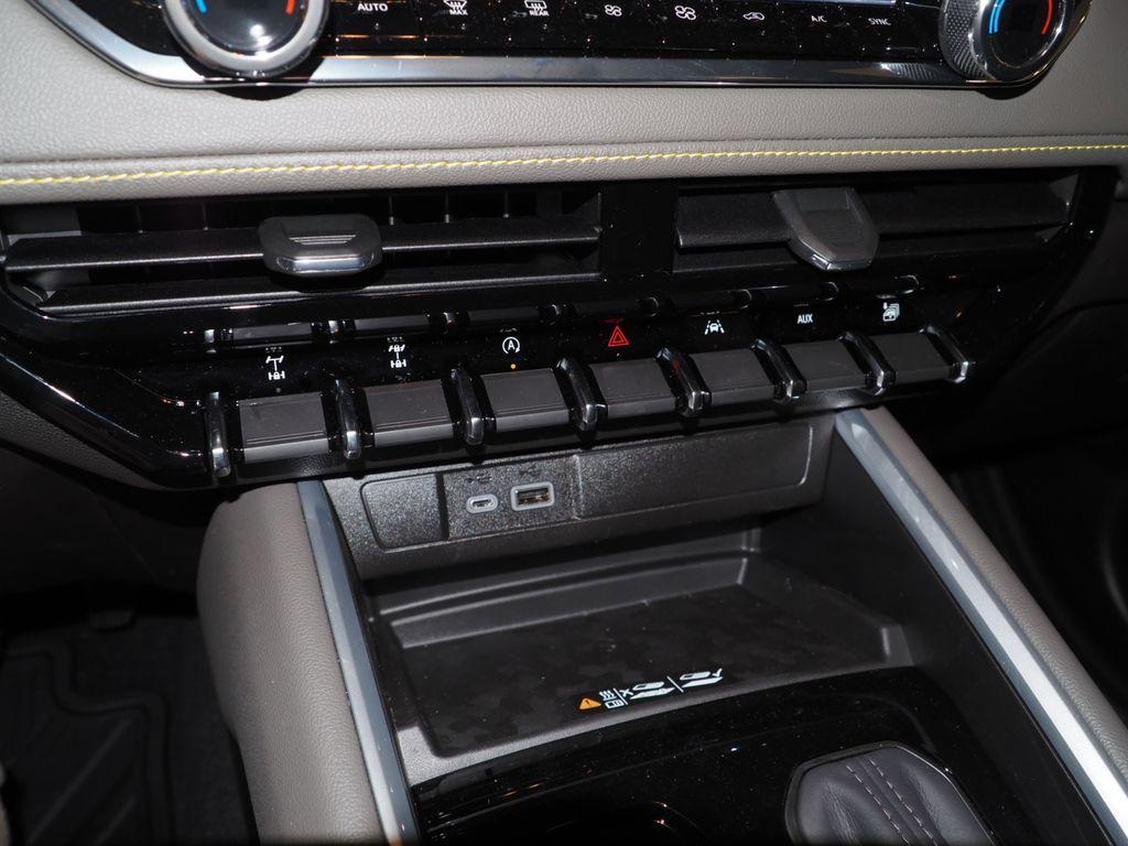 new 2025 Chevrolet Colorado car, priced at $54,235