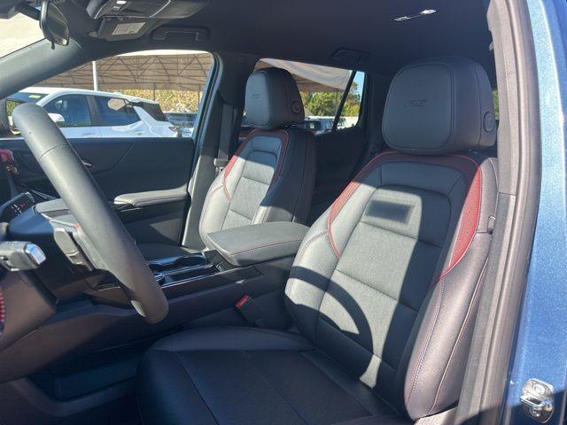 new 2026 Chevrolet Equinox car, priced at $35,935