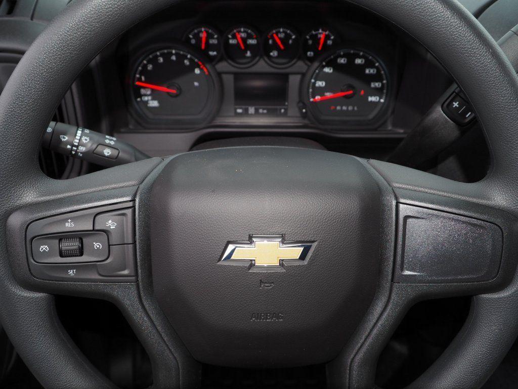 new 2025 Chevrolet Silverado 1500 car, priced at $37,460