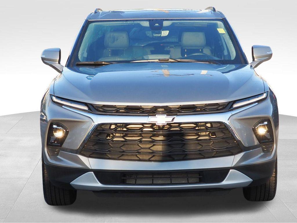used 2025 Chevrolet Blazer car, priced at $36,515