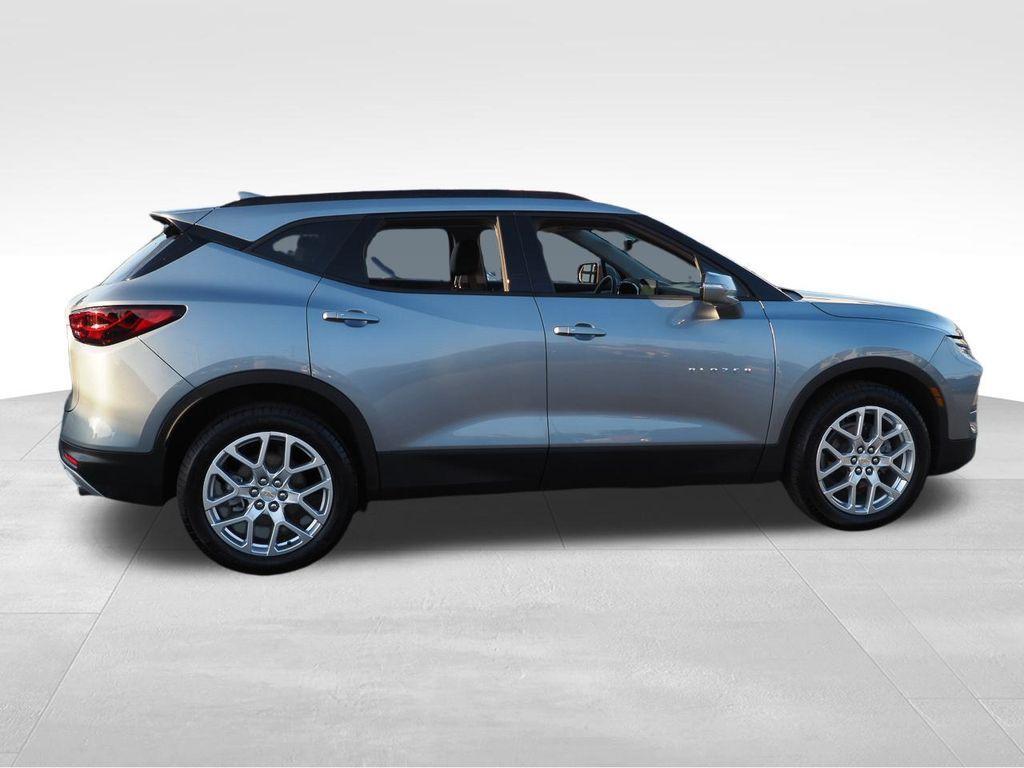 used 2025 Chevrolet Blazer car, priced at $36,515