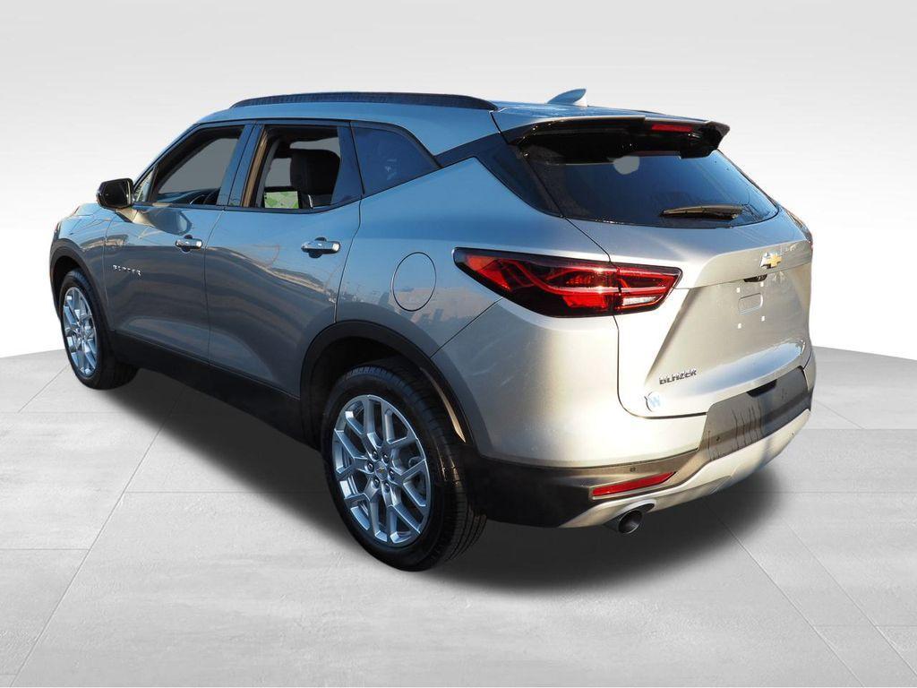 used 2025 Chevrolet Blazer car, priced at $36,515
