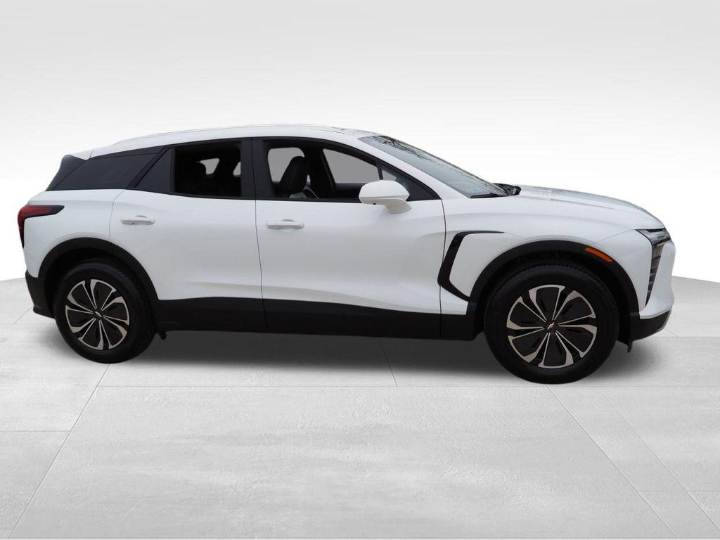 new 2025 Chevrolet Blazer EV car, priced at $42,855